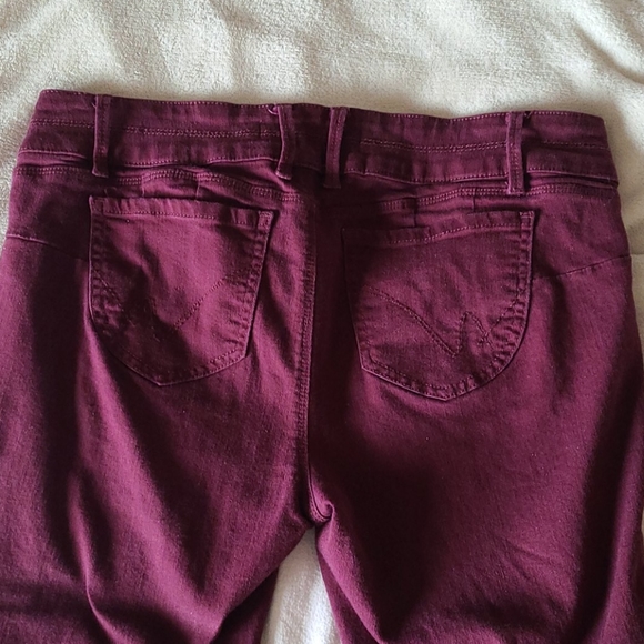 Skinny Jeans - Picture 4 of 7